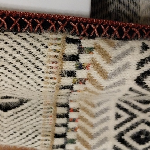 Sleeveless sweater coat - Picture 3 of 7